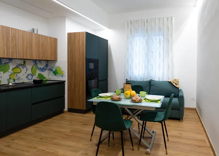 Lejlighed Naos 71 Syracuse