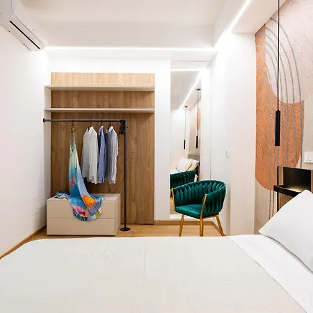 Naos 71 * 锡拉库扎