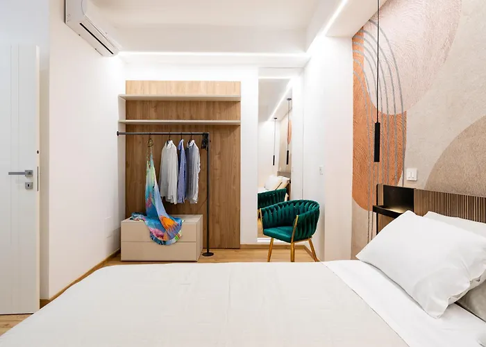 Naos 71 * 锡拉库扎